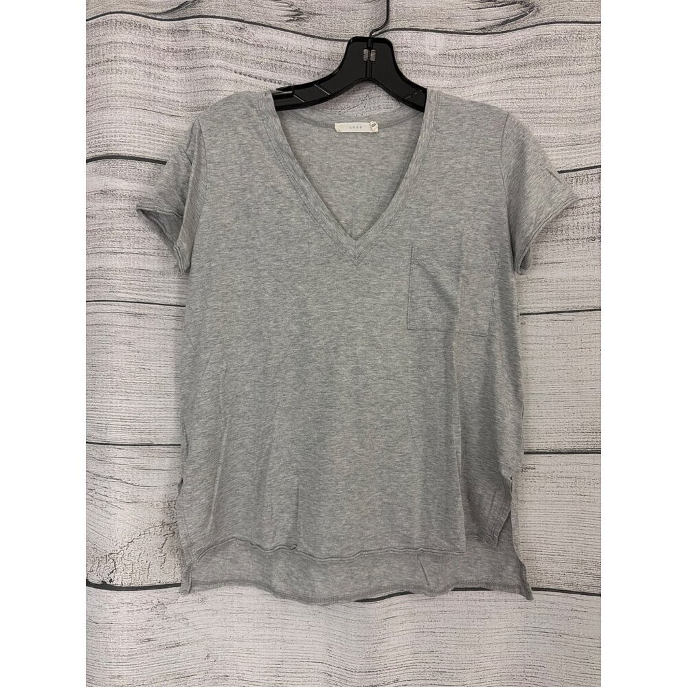 Lush Gray V-Neck Short Sleeve Tee With Pocket Size XS